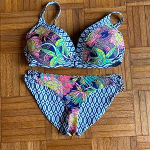Bodyglove push up D cup bikini set NWOT